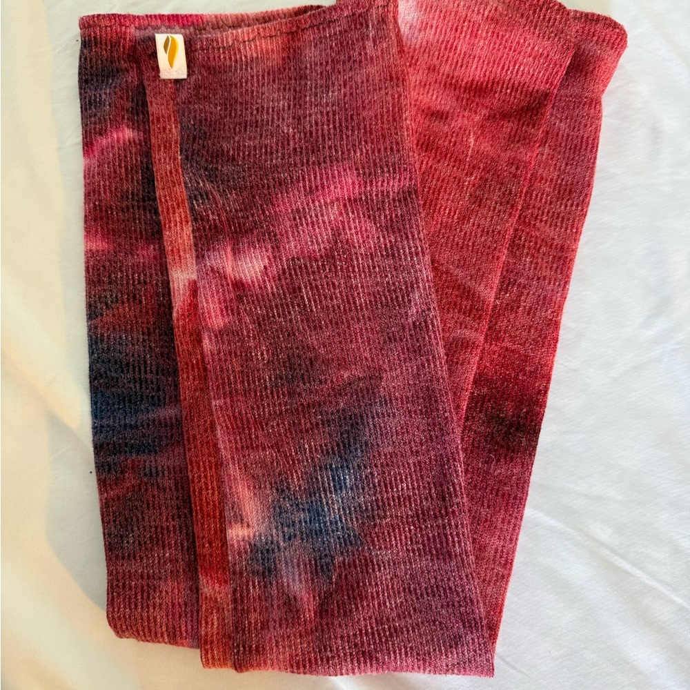 Rubiawear firecracker leg warmers